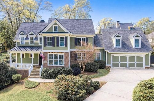 192 Chicopee Dr Ne, Marietta, GA, 30060-1211 | Card Image