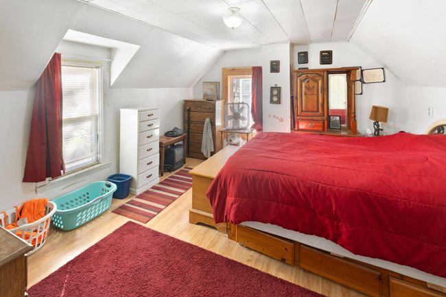 Upstairs Bedroom #1 | Image 13