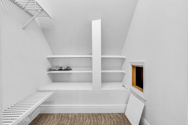 Walk in Closet | Image 36