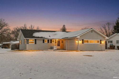 23457 Greenleaf Blvd, Elkhart, IN, 46514-4504 | Card Image