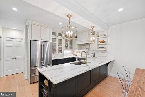 c-3249 Sutton Pl Nw, WASHINGTON, DC, 20016-7529 | Card Image