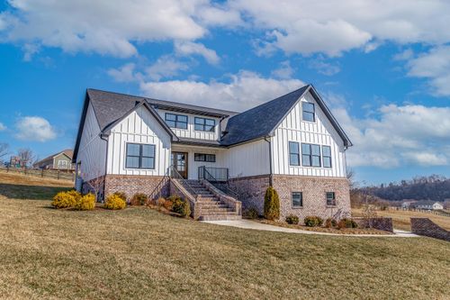 635 Lakeside Dr, Lancaster, KY, 40444-7269 | Card Image