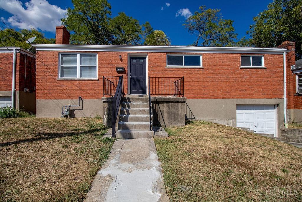 Ninann Ct, Cincinnati, OH 45211