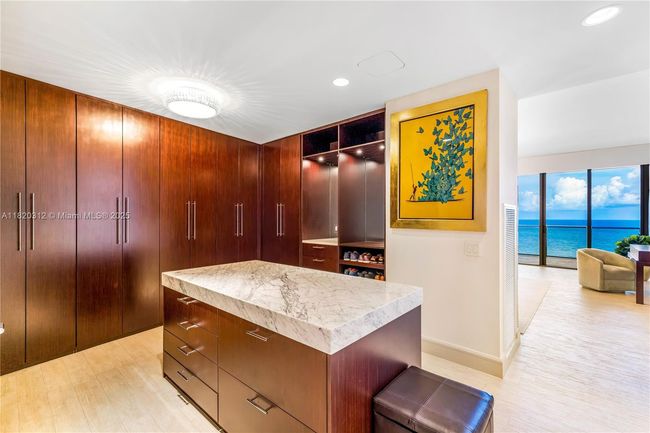 UNIT-1101N - 9705 Collins Ave, Condo with 3 bedrooms, 4 bathrooms and null parking in Bal Harbour FL | Image 15