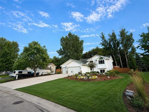 10745 Matthew Drive, Chisago City, MN, 55013 | Card Image