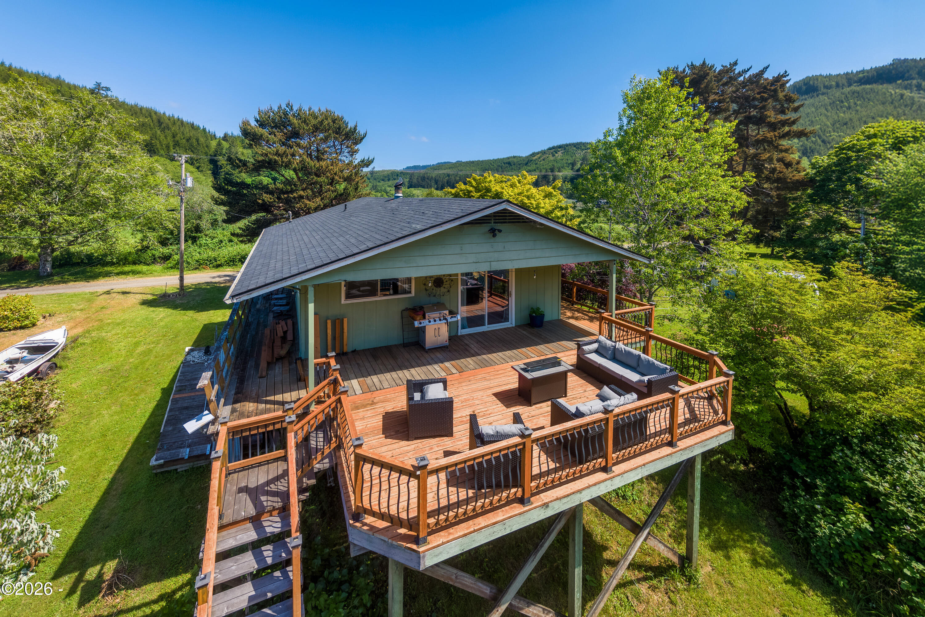 Residential in Lincoln City 4