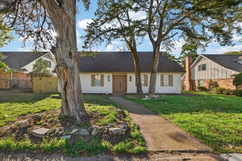 3615 Ovid Ave, Dallas, TX, 75224-4139 | Card Image