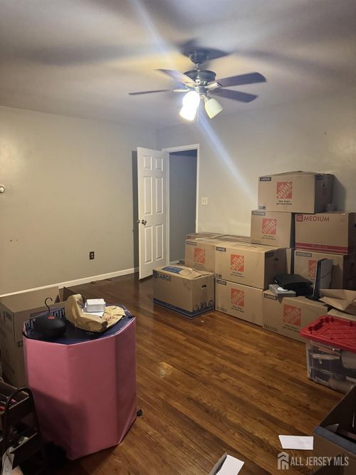 2-18 Eulner St, South Amboy, NJ, 08879-1115 | Card Image