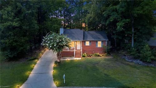 2305 Kingwood Ct, High Point, NC, 27265-2496 | Card Image
