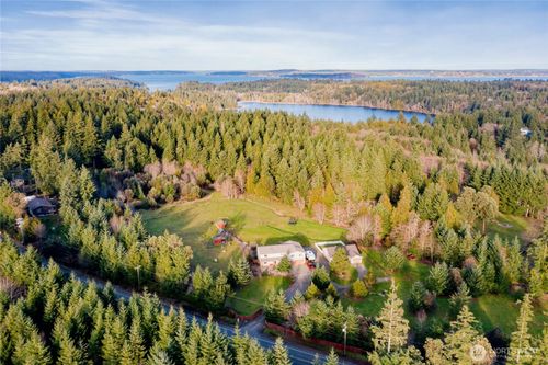 2219 Key Peninsula Hwy Sw, Lakebay, WA, 98349-8631 | Card Image