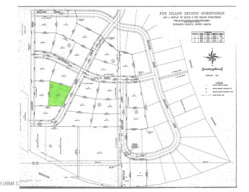 2370 Far West Dr, Bismarck, ND, 58504 | Card Image