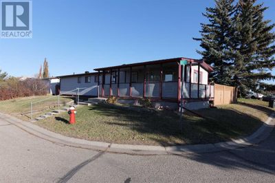 0 Riley St Ne, House other with 3 bedrooms, 1 bathrooms and 2 parking in High River AB | Image 3