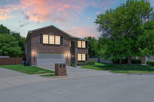 16520 Red River Ln, Justin, TX, 76247-6766 | Card Image