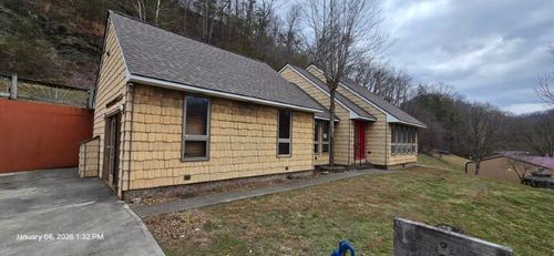 4229 S Highway 421, Manchester, KY, 40962-5891 | Card Image