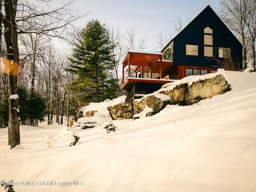 186 Vly Atwood Rd, Stone Ridge, NY, 12484-5234 | Card Image