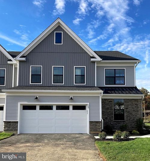 13-25 Mill Creek Dr, DOYLESTOWN, PA, 18901-2665 | Card Image