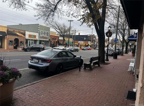 b-302 A Main Street, Huntington, NY, 11743 | Card Image