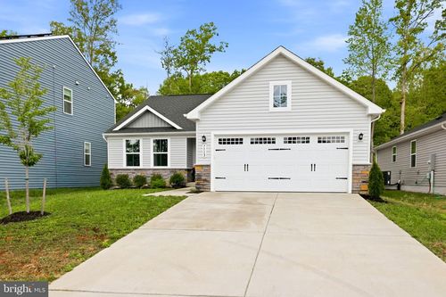 7113 Iron Gall Ln, RUTHER GLEN, VA, 22546-5249 | Card Image