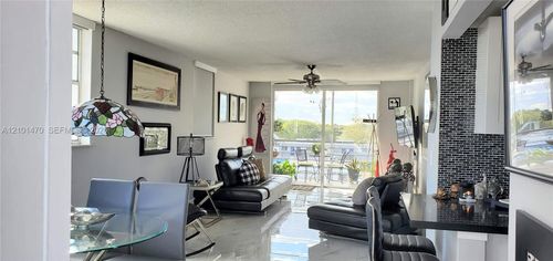d501-14165 Sw 87th St, Miami, FL, 33183-4466 | Card Image
