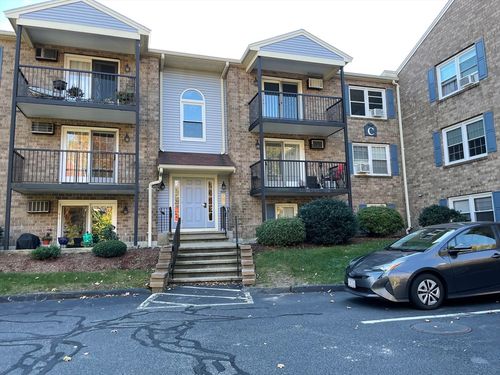 c304-610 S Franklin St, Holbrook, MA, 02343-1780 | Card Image