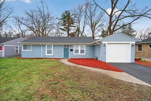 311 Sauk Trl, Park Forest, IL, 60466-1521 | Card Image