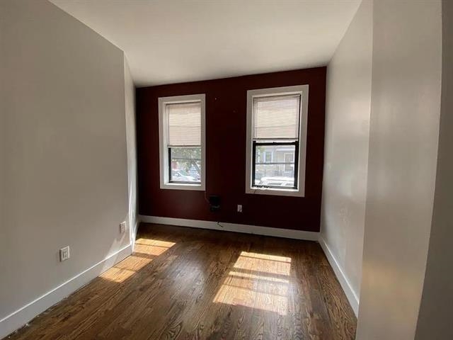 Residential Income in JC, West Bergen 5
