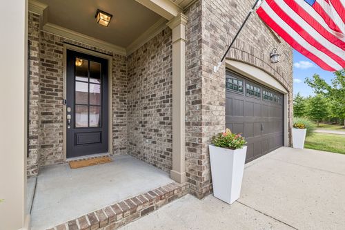 2012 Devonwood Ln, Thompsons Station, TN, 37179-1300 | Card Image