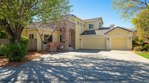 15 Vincent Ln, Novato, CA, 94945-3410 | Card Image