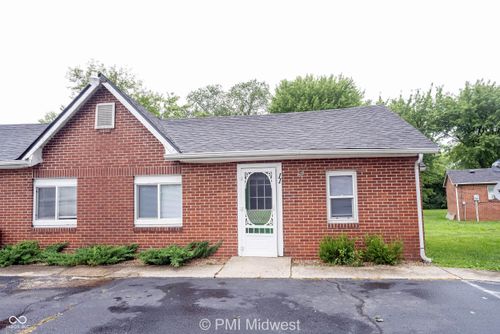 apt-11-2142 W Us Highway 40, Greenfield, IN, 46140-8052 | Card Image