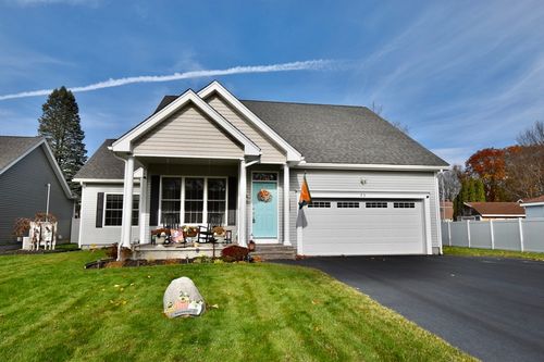 73-73 Plummer Ave, Whitinsville, MA, 01588-1513 | Card Image