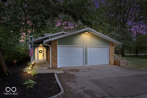 9039 Ripon Ct, Indianapolis, IN, 46268-1273 | Card Image