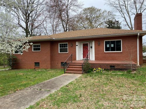 930 S Church St, Salisbury, NC, 28144-6438 | Card Image