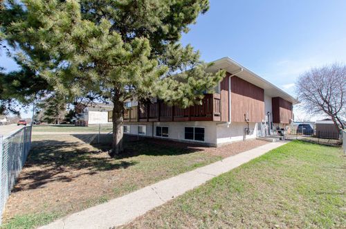 1-19 Nyberg Ave, Red Deer, AB, T4P1R5 | Card Image