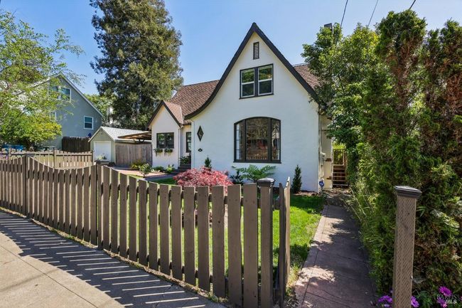 17 Hanns Ave, House other with 4 bedrooms, 2 bathrooms and 4 parking in Vallejo CA | Image 8