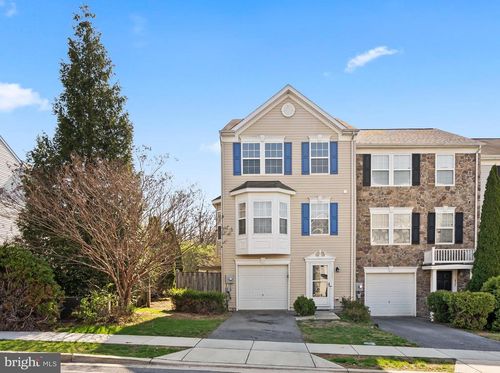 826 Monet Dr, HAGERSTOWN, MD, 21740-6383 | Card Image