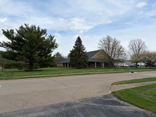 4915 & 5005 21st Avenue A, Moline, IL, 61265 | Card Image