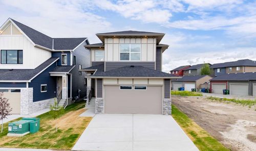 20 Sunvalley View, Cochrane, AB, T4C0X8 | Card Image