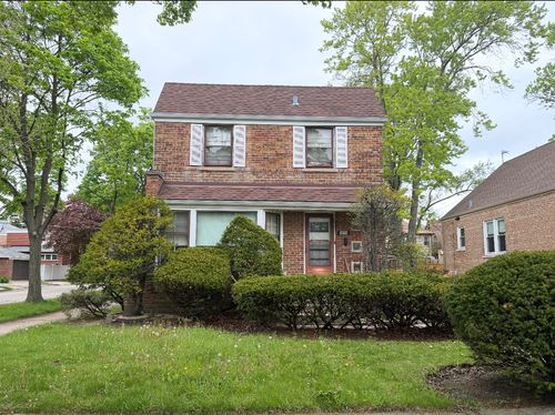 2856 W Chase Avenue, Chicago, IL, 60645 | Card Image