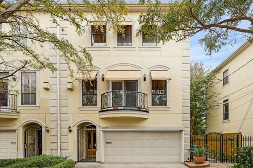 3515 Yupon St, Houston, TX, 77006-4215 | Card Image