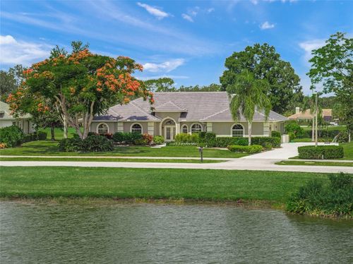 2936 Jeff Myers Cir, Sarasota, FL, 34240-8620 | Card Image