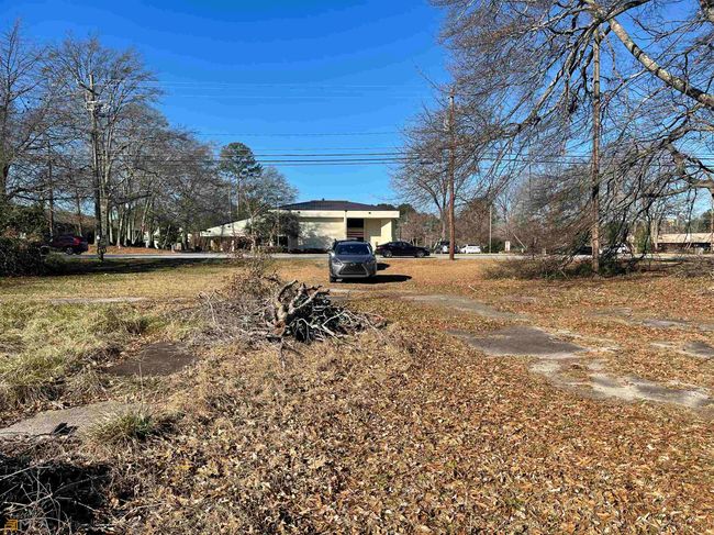 605 N Jeff Davis Dr, Home with 0 bedrooms, 0 bathrooms and null parking in fayetteville GA | Image 11