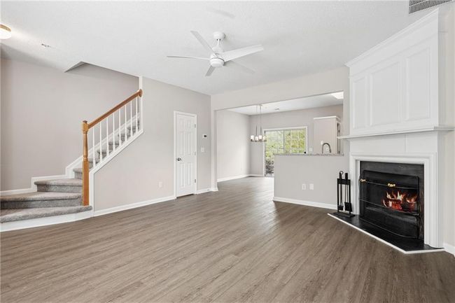 3742 Berkeley Xing, Townhouse with 2 bedrooms, 3 bathrooms and 2 parking in Duluth GA | Image 5