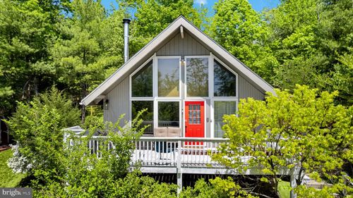 304 Holly Ridge Rd, MOUNT JACKSON, VA, 22842-3530 | Card Image