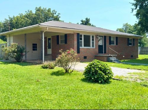 103 Garden St, Estill Springs, TN, 37330-3045 | Card Image