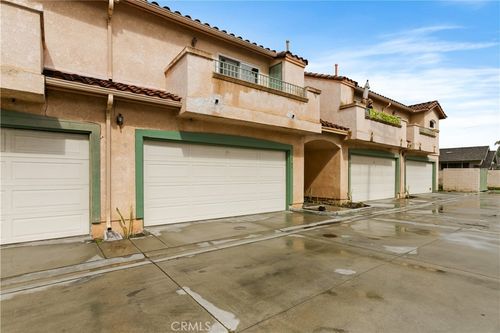 8321 Alameda St, Downey, CA, 90242-3629 | Card Image