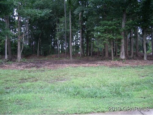 254 Magnolia Dr, Winterville, NC, 28590-8701 | Card Image