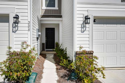 208 Bones Rd, Gilbert, SC, 29054-9842 | Card Image