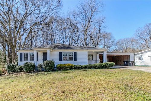 8523 Duncan St, Douglasville, GA, 30134-1834 | Card Image