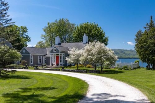 1462 Lake Rd, Panton, VT, 05491-9283 | Card Image