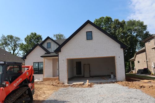 730 Southern Pine Trl, Clarksville, TN, 37043-2735 | Card Image